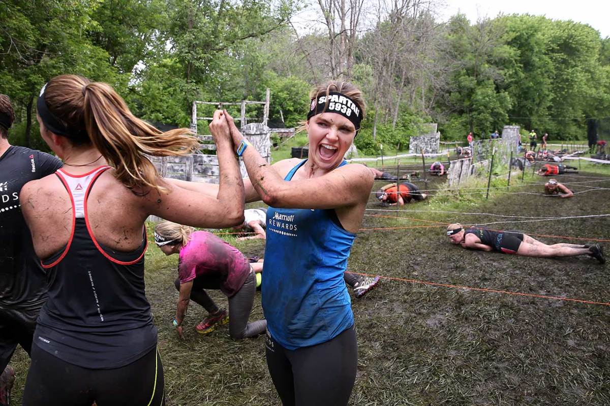 Friday-Night-Lights-for-Spartan-Race-Aimee-Teegarden-Minka-Kelly-539531810_master.jpg